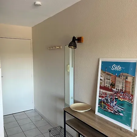 Apartmán Agreable T2 A 400 Metres De La